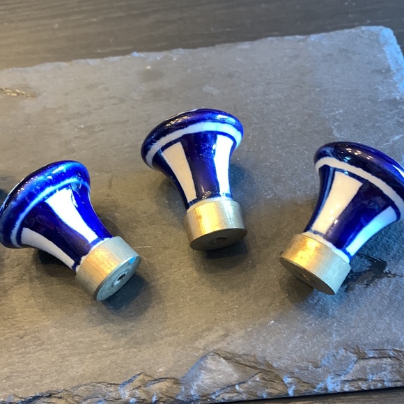 Porcelain and brass - handmade drawer pulls - 6 in total - Picture 6 of 7